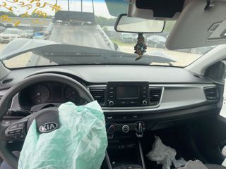 2018 Kia Rio S - Interior Full Dashboard Image